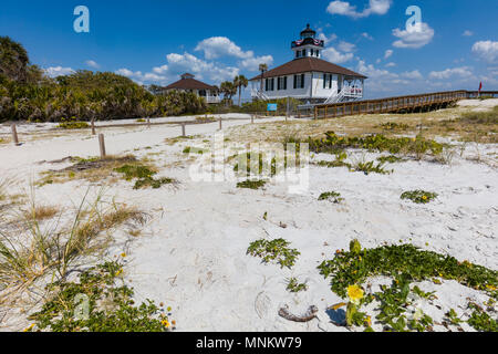 Boca Grande Port phare construit en 1890 dans la région de Gasparilla Island State Park à Gasparilla Island l'un de la côte du golfe du Mexique, les îles-barrières. Banque D'Images