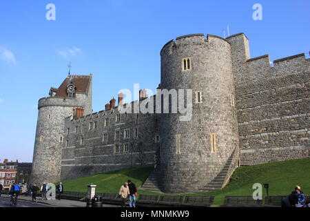 24 février 2018, UK, Windsor : Château de Windsor. Le prince Harry et Meghan Markle sont mis à se marier le 19 mai 2018 à la Chapelle St George dans le parc du château de Windsor. Photo : afp/Kusidlo Silvia Banque D'Images