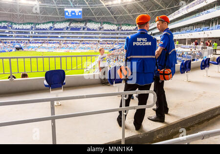 Samara, Russie - 16 mai 2018 : les sauveteurs à l'Arena Stadium de Samara, au cours d'un match de football Banque D'Images