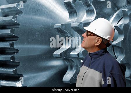 Engineer grands pignons Acier et Titane et crans. Banque D'Images