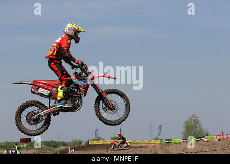 Michelin MX 2018 national motocross, course, sport, course de moto, motos, vélos de brouilleur, vélo de vitesse, compétition, moteur, pilote de moto extrême, transport, cycle d'alimentation, saut, conduite, danger, racer, extérieur, sport automobile rapide, motard, fun, transport tout-terrain, événement dangereux à quai. Motocross par RHL Activities Ltd aux Preston Docks British Championships. Banque D'Images