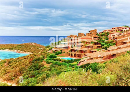 Punta Coda Cavallo vu de San Teodoro, Mer Méditerranée, Olbia-Tempio province, Sardaigne, en Italie Banque D'Images