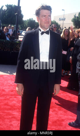 PASADENA, CA - le 16 septembre : le réalisateur David Lynch assiste à la 42e Primetime Emmy Awards en septembre 16,1990 au Pasadena Civic Auditorium à Pasadena, en Californie. Photo de Barry King/Alamy Stock Photo Banque D'Images