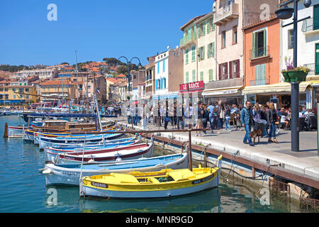 Port de pêche de Cassis, Bouches-du-Rhône, Provence-Alpes-Côte d'Azur, France Sud, France, Europe Banque D'Images