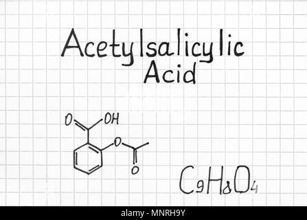 Formule chimique de l'acide acétylsalicylique. Close-up. Banque D'Images