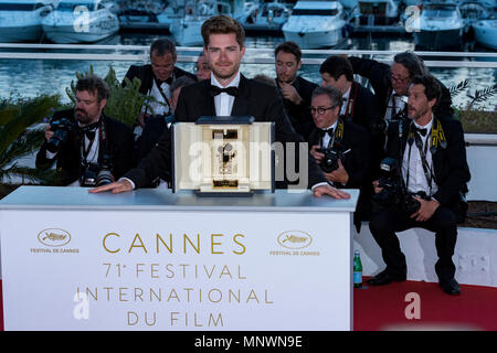 Cannes, France. 19 mai 2018. Lukas Dhont assiste à la photocall la Palme d'or lors de la 71e assemblée annuelle du Festival du Film de Cannes au Palais des Festivals le 19 mai 2018 à Cannes, France Crédit : BTWImages/Alamy Live News Live News Banque D'Images