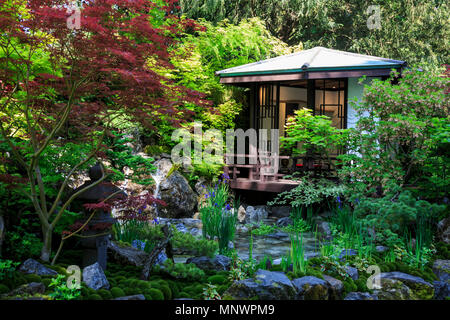 Londres, Royaume-Uni. 20 mai 2018. L'O-mo-te-na-shi no niwa - l'Hospitalité jardin créé par Kazuyuki Ishihara. Les préparatifs sont en bonne voie pour le début de l'exposition florale de Chelsea. Photo : Bettina Strenske/Alamy Live News Banque D'Images