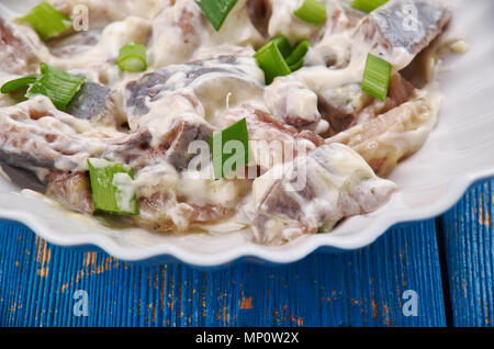 Polish hareng dans la crème - Sledzie smietanie, Close up Banque D'Images