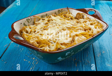 Fromage à la crème au four Cocotte Spaghetti Banque D'Images