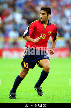 Football : Opek - Bruges Belgique 21.06.2000, tournoi de l'UEFA Euro 2000, phase de groupes (groupe C), de la Yougoslavie contre l'Espagne 3:4 ---- Raul (ESP) Banque D'Images