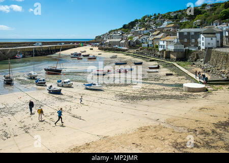 Mousehole à Cornwall. Banque D'Images