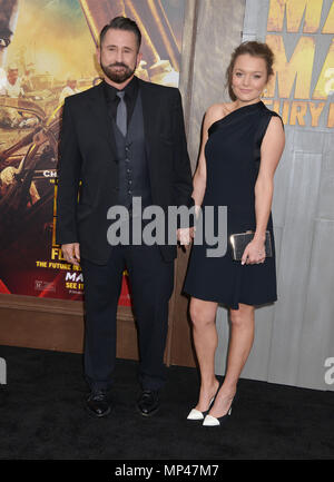 Gia Carides, Anthony LaPaglia 066 arrivant à la Mad Max Fury Road Première au théâtre chinois de Grauman à Los Angeles. Le 7 mai, 2015.Gia Carides, Anthony LaPaglia 066 ------------- Red Carpet Event, Vertical, USA, Cinéma, Célébrités, photographie, Bestof, Arts, Culture et divertissement, Célébrités Topix fashion / Vertical, Best of, événement dans la vie d'Hollywood, Californie - Tapis rouge et en backstage, USA, Cinéma, Célébrités, cinéma, télévision, Célébrités célébrités musique, photographie, Arts et culture, Bestof, divertissement, Topix, verticale de la famille de l'année , 2015 Banque D'Images