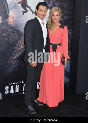 S'Yun Lee, Jennifer Lee Birmingham au San Andreas première au théâtre chinois de Grauman à Los Angeles. 25 mai 2015, Lee Yun.Jennifer Lee Birmingham ------------- Red Carpet Event, Vertical, USA, Cinéma, Célébrités, photographie, Bestof, Arts, Culture et divertissement, Célébrités Topix fashion / Vertical, Best of, événement dans la vie d'Hollywood, Californie - Tapis rouge et en backstage, USA, Cinéma, Célébrités, cinéma, télévision, Célébrités célébrités musique, photographie, Arts et culture, Bestof, divertissement, Topix, verticale de la famille de l'année , 2015, inqu Banque D'Images