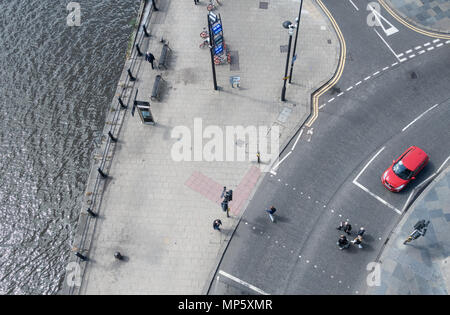 Voir sur Newcastle Quayside de le Tyne Bridge. Uopn Newcastle Upon Tyne, Angleterre. United Kingdom Banque D'Images