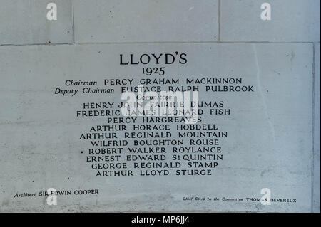 Le Lloyd's Building est l'accueil de l'institution d'assurance Lloyd's de Londres. Il est situé rue de la chaux, dans le quartier principal des finances, la Banque D'Images