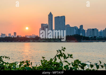 , Guangzh Guangzh, Chine. 21 mai, 2018. Guangzhou, Chine 21 mai 2018 : Gratte-ciel à Guangzhou, province du Guangdong en Chine du sud. Crédit : SIPA Asie/ZUMA/Alamy Fil Live News Banque D'Images