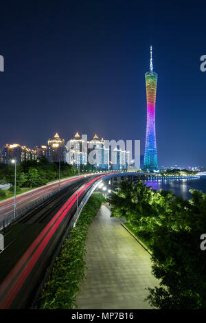 , Guangzh Guangzh, Chine. 21 mai, 2018. Guangzhou, Chine 21 mai 2018 : Le Canton Tower à Guangzhou, province du Guangdong en Chine du sud. Crédit : SIPA Asie/ZUMA/Alamy Fil Live News Banque D'Images