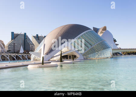 Valencia, Espagne, janvier, 01, 2018, l'Hemisferic bâtiment dans Cité des Arts et des Sciences de Valence, en Espagne. Banque D'Images