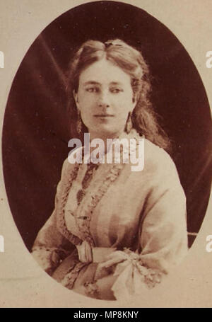 . Anglais : portrait de Juliette Adam (1836-1936). English : portrait de Juliette Adam. Juliette Adam, née Lambert, le 4 octobre 1836 à Verberie (Oise), et morte le 23 août 1936 à Callian (Var), est une femme de lettres, polémiste, salonnière française féministe et républicaine française. Elle était l'amie de George Sand (1804-1876). vers 1865. (Inconnu) Haüssling-Fourneau 751 Collection Juliette Adam (1836-1936) un Banque D'Images