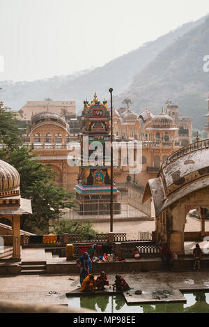 Visiter Galta Ji, le temple aux singes à Jaipur, Inde Banque D'Images