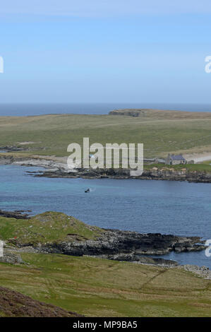 La signalisation et le zoom des photos de Noss national nature reserve est de Shetland off Bressay uniquement accessible par les petites nervures Banque D'Images