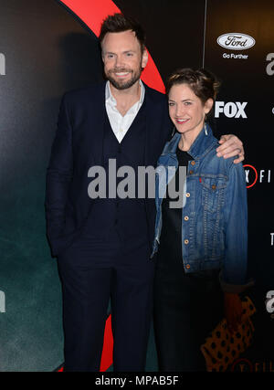 Joel McHale à la X-Files Premiere au California Science Center à Los Angeles, CA, 12 janvier 2016.Joel McHale ------------- Red Carpet Event, Vertical, USA, Cinéma, Célébrités, photographie, Bestof, Arts, Culture et divertissement, Célébrités Topix fashion / Vertical, Best of, événement dans la vie d'Hollywood, Californie - Tapis rouge et en backstage, USA, Cinéma, Célébrités, cinéma, télévision, Célébrités célébrités musique, photographie, Arts et culture, Bestof, divertissement, Topix trois quarts, vertical, une personne, à partir de l'an , 2016, enquête tsuni@Gamma-USA.com Banque D'Images