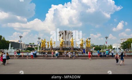 La Russie, Moscou, 11 mai 2018. "Fontaine de l'Amitié des Peuples sur VDNkH Banque D'Images