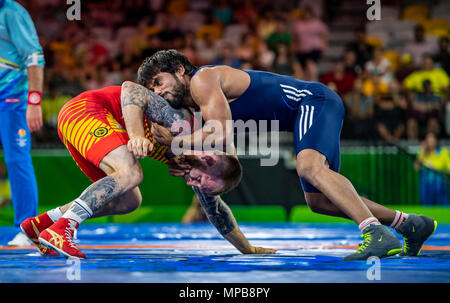 Kane Charig v Bajrang chez les hommes 65k or Lutte libre jeux 2018 Match-Commonwealth Banque D'Images