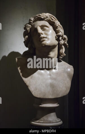 Buste du géant également connu sous le nom de la mort d'Alexandre. Copie en marbre romain après un original grec de la période hellénistique sur l'affichage dans la galerie des Offices (Galleria degli Uffizi), à Florence, Toscane, Italie. Banque D'Images