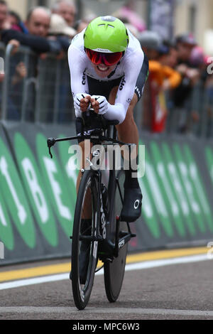 Rovereto, Italie. 22 mai, 2018. Tour d'Italie, Tour de l'Italie, l'étape de la route 16, Trente à Rovereto, Ben O'Connor (AUS) Crédit : DDD Plus Sport Action Images/Alamy Live News Banque D'Images