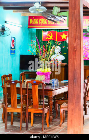 Hoi An, Vietnam - 17 Février 2016 : Décoration d'un café de la rue, Hoi An, Vietnam Banque D'Images