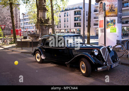 Citroen 15 CV Traction Avant, la production 1934-1957, Cologne, Allemagne. Citroen 15 CV Traction Avant, Produktionszeitraum 1953-1962, Köln, Deutschland Banque D'Images