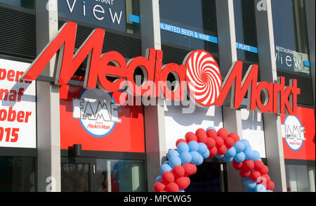 Amsterdam, Pays-Bas-octobre 10, 2015 : Façade de la Media Markt, à Amsterdam, Pays-Bas Banque D'Images