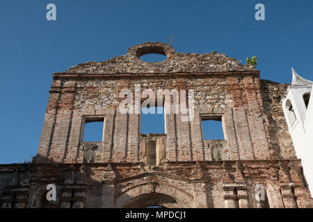 Vieux bâtiment façade dans Casco Viejo à Panama City - architecture historique Banque D'Images