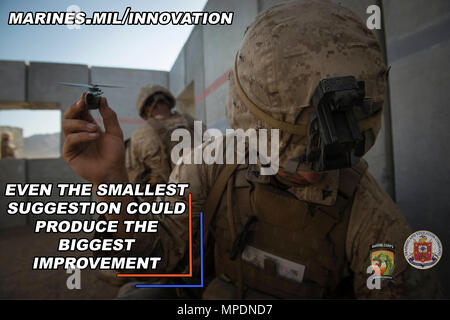 Le CMC innovation Challenge, organisé par le U.S. Marine corps Training and Education Command, encourage les Marines à soumettre des idées pour améliorer les processus, l'équipement et la formation. Le défi favorise la créativité, l'innovation et la résolution de problèmes au sein du corps. Les participants peuvent soumettre des idées et examiner les soumissions des autres pour soutenir l'amélioration continue et la modernisation. Le défi favorise l'engagement à travers tous les grades et unités, améliorant la préparation, l'efficacité et l'efficacité opérationnelle du corps des Marines. Banque D'Images