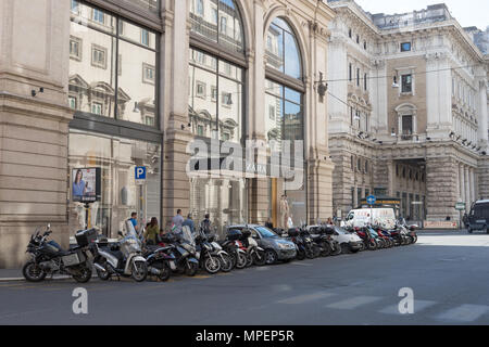 Rome Italie boutique Zara, via del Corso Banque D'Images