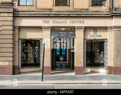 Façade et entrée du Centre italien dans la région de la ville de marchands de Glasgow, Écosse, Royaume-Uni Banque D'Images