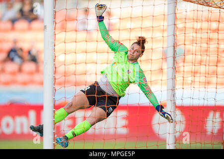 Houston, TX, USA. 23 mai, 2018. Seattle Reign FC gardien Michelle Betos (18) pendant un match de football entre l'avancée NWSL Houston Dash et le règne de Seattle au stade BBVA Compass à Houston, TX. Le tableau de bord a gagné 2 à 1.Trask Smith/CSM/Alamy Live News Banque D'Images