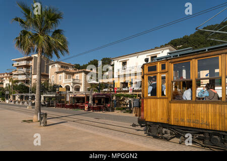 Strassenbahn en Port de Soller, Majorque, Baléares, Espagne | tramways à Port de Soller, Majorque, Îles Baléares, Espagne, Banque D'Images