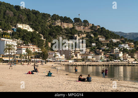 Strand Platja des Traves à Port de Soller, Majorque, Baléares, Espagne | plage Platja des Traves, Port de Soller, Majorque, Îles Baléares, Espagne, Banque D'Images