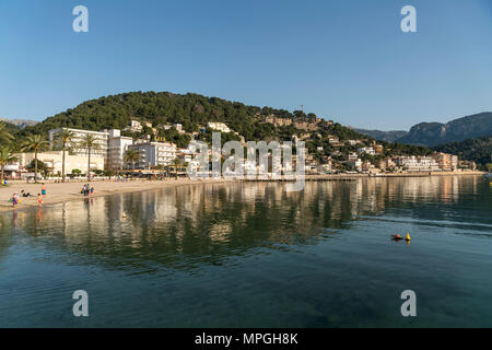 Strand Platja des Traves à Port de Soller, Majorque, Baléares, Espagne | plage Platja des Traves, Port de Soller, Majorque, Îles Baléares, Espagne, Banque D'Images