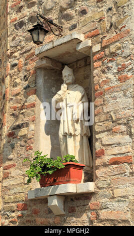 Statue de San Giovanni Nepomuceno, Valeggio sul Mincio Banque D'Images