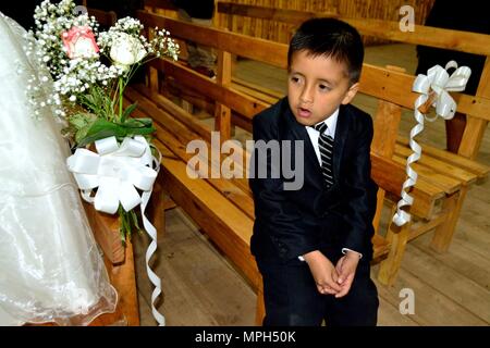 Mariage - Église de GRANJA PORCON - coopérative évangélique - département de Cajamarca au Pérou. Banque D'Images