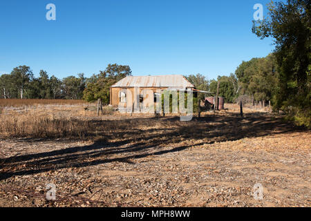 Vieille maison près de Warren, en Nouvelle Galles du Sud, Australie Banque D'Images