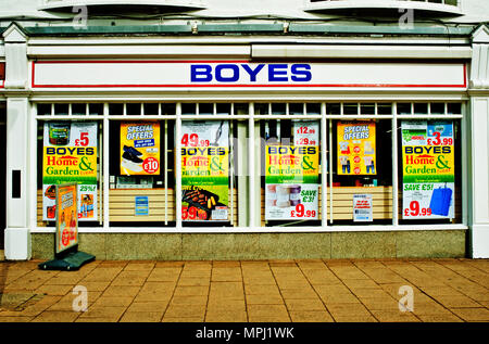 Boyes, High street, Thirsk, North Yorkshire, Angleterre Banque D'Images