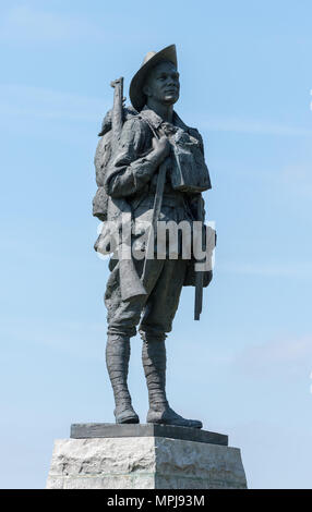 Statue de digger, Australian Memorial à Bullecourt, France Banque D'Images