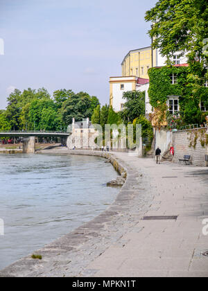 River Inn en pleine inondation, Passau, Allemagne Banque D'Images