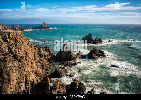 Arrecife de las Sirenas (récif de sirènes), Cabo de Gata, Almeria, Espagne Banque D'Images