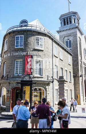 Québec Canada,haute-ville,Côte de la fabrique,Chapelle de Musée de l'Amérique française,musée,groupe touristique,Canada070710026 Banque D'Images