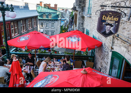 Québec Canada,canadien,Amérique du Nord,américain,Basse-ville,rue du petit Champlain,chez Rabelais,restaurant restaurants repas repas à l'extérieur du café Banque D'Images